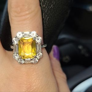 3.68ct Fancy Yellow and White Sapphire Ring